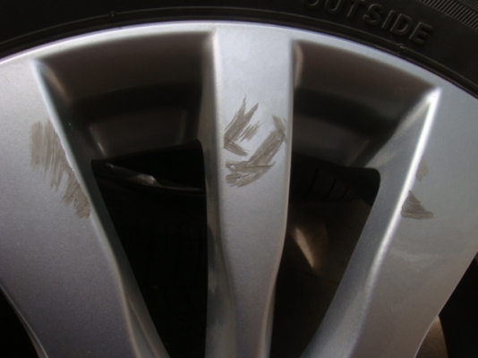 ขายล้อเดิม Suzuki Swift พร้อมยางปี 13