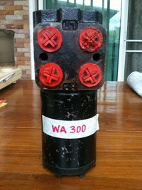 ขายปั้มพวงมาลัยรถตัก WA300    086-446-7300