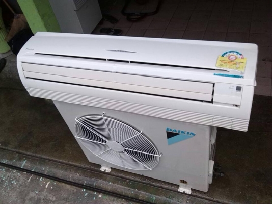 **** ขายแอร์ DAIKIN 18000 BTU สภาพใหม่ ****