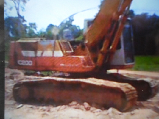 ขายรถแบคโฮ KOMATSU PC 200-5 ซีเรียล์ 58xxx ก่าวคอนโทลสั้นไฟฟ้าเต็มเอวแน่นช่วงล่างเต็มเอกสารใบสัญญาซื้อขาย