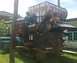 ขายด่วน รถเกี่ยวข้าวปานเจริญการช่าง (PJR) รถสวยสภาพดีพร้อมทำงานได้เลยครับ เครื่องยนต์ HINO 210 HP TURBO JO8C แน่นดีแรงดีทั้งคัน อุ้ม 2.5 ตัน ปั๊มเบอร์ 22 ไดกิ้น ช่วงล่างใหญ่ 12HT สภาพดี 70\% พร้อมใช้งาน ราคาต่อรองได้ครับ