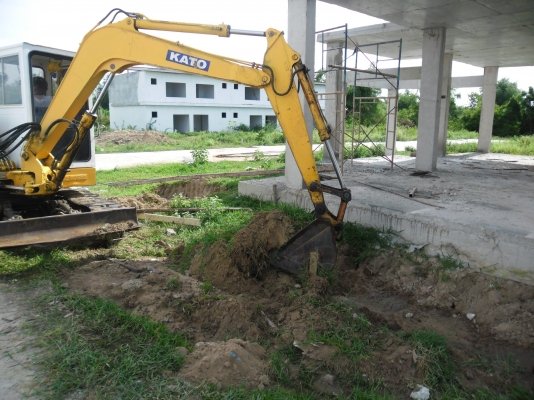 ประกาศขายรถแม็คโคร  ด่วนมากๆ  สนใจโทรมาเลย 089-7415653