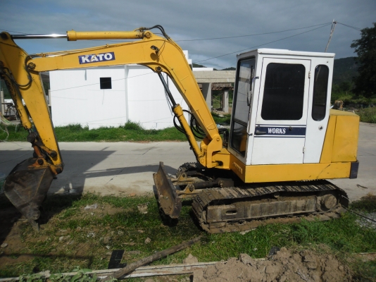 ประกาศขายรถแม็คโคร  ด่วนมากๆ  สนใจโทรมาเลย 089-7415653