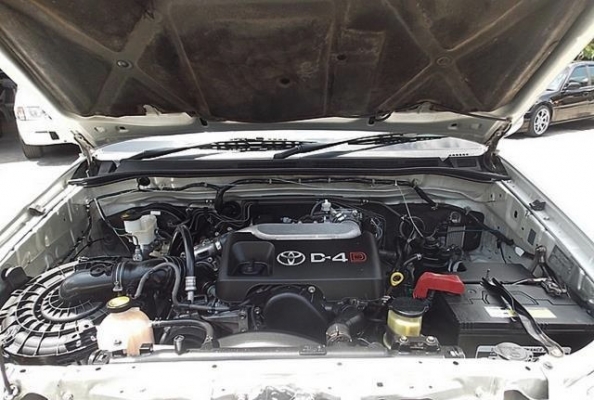 TOYOTA - HILUX VIGO D4D - EXTRACAB  2.5 MT