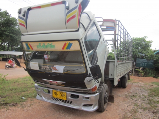 ขาย Hino  FC  120 แรงม้า ห้างแท้   สภาพพร้อมใช้