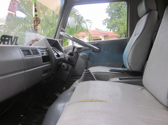 ขาย Hino  FC  120 แรงม้า ห้างแท้   สภาพพร้อมใช้