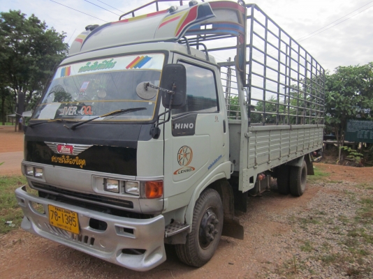 ขาย Hino  FC  120 แรงม้า ห้างแท้   สภาพพร้อมใช้