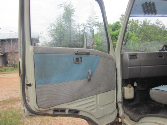 ขาย Hino  FC  120 แรงม้า ห้างแท้   สภาพพร้อมใช้