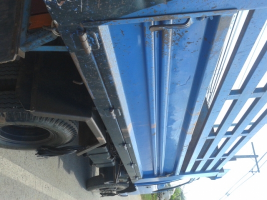 ฝากขายหกล้อดั้มอีซุสุ  150  พร้อมใช้งาน