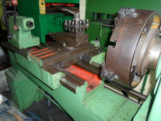 แท่นกลึง 6 ฟุต ต้าชิง 3 เพลา เกียร์บล็อก พร้อมใช้ 75,000