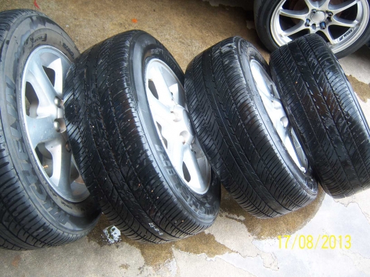 แม็ก อีซูซุ ขอบ 16  พร้อมยาง 215 60 16  ปี 10