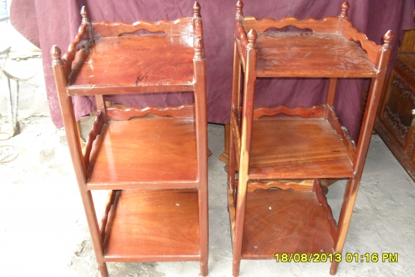 ขายชั้นวางของไม้มะค่า