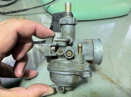 (ส่ง EMS ด่วน ให้คุณอัญชลีพร จ.กาญจนบุรี เรียบร้อยแล้ว ขอบคุณมากครับ)ขายคาร์บูใส่รถป็อป HONDA DIO สภาพตามรูป พร้อมส่ง ราคาต่อรองได้ สามพราน นครปฐม