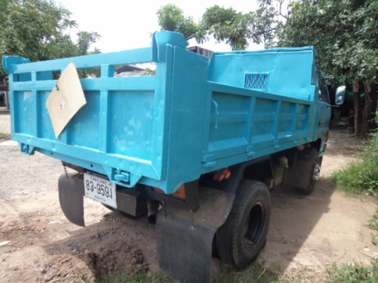 ขายรถ6ล้ออีซูซุKSดั้ม เครื่อง100แรง สภาพพร้อมใช้งานคับราคาต่อรองได้คับ