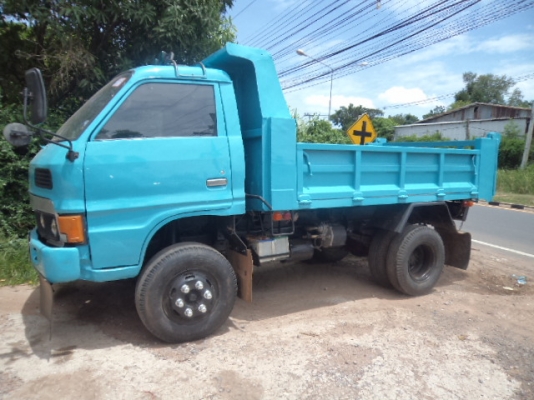 ขายรถ6ล้ออีซูซุKSดั้ม เครื่อง100แรง สภาพพร้อมใช้งานคับราคาต่อรองได้คับ