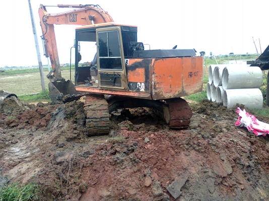 ขายแมกโค CAT E110 B รถเก่านอก ไฟฟ้าครบ โซ่หน่า เอ็วแนน่ เเอร์หนาว เอกสารเล่มทะเบียน ขายแมกโค CAT E110 B รถเก่านอก ไฟฟ้าครบ โซ่หน่า เอ็วแนน่ เเอร์หนาว เอกสารเล่มทะเบียน