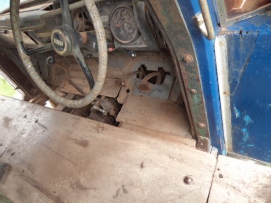 ขายรถ10ล้อเทเลอร์หัวยาวเข็น120 เครื่อง145แรงม้าพร้อมใช้..ไปจ.สุรินทร์แล้วคับ