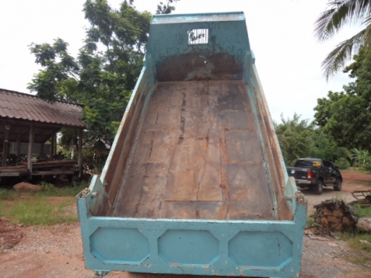 ขายรถ6ล้ออีซูซุKSดั้มราคาถูกๆ เครื่อง100แรง สภาพพร้อมใช้ ราคาต่อรองได้คับ