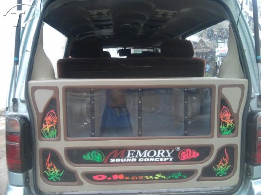 ขาย รถตู้อะไหล่แต่งคัตต้อม เครื่อง2jz ติดแก็ส เบาะหุ่นยนต์