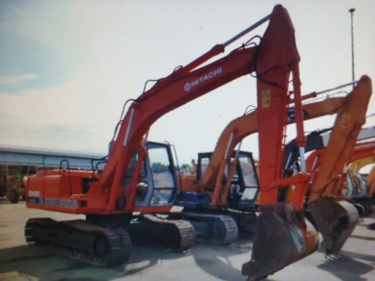 ขายด่วนแบคโครHITACHT EX120รถนำเข้าเก่าญี่ปุ่นแท้ชั่วโมงทำงานน้อยไม่เคยใช้งานในเมืองไทยเลย