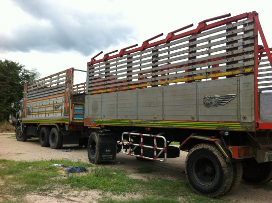 ขายรถพ่วง 18 ล้อ 2 เพลา แม่-ลูก ราคาลดเหลือ 1800000 ต่อรอง กระบะเนียมคอกสูงดั้ม HINO FM2K เครื่อง.K13D ปี.42 รถใช้งานอยู่