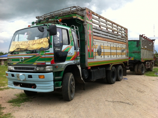 ขายรถพ่วง 18 ล้อ 2 เพลา แม่-ลูก ราคาลดเหลือ 1800000 ต่อรอง กระบะเนียมคอกสูงดั้ม HINO FM2K เครื่อง.K13D ปี.42 รถใช้งานอยู่