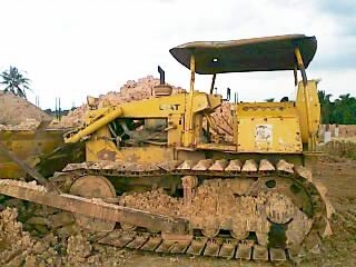 ขายรถแทรกเตอร์ CAT D4E ตีนเป็ด เครื่องฝาบาง เกียร์ตัด รถสวยรีบโทรจองด่วน