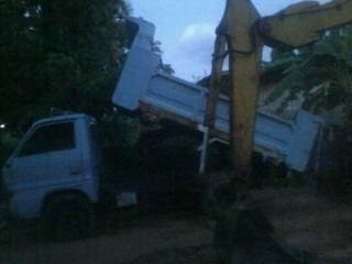 ขาย TL หกล้อดั๊ม