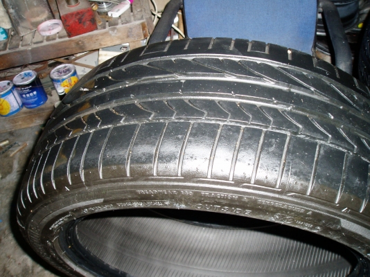 ขายยาง215 45 17 ขายยาง215 45 17