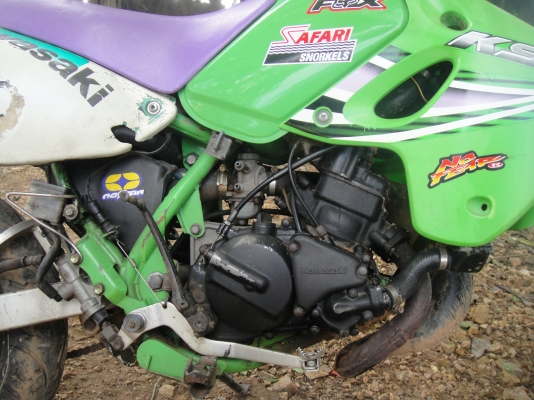 ขายรถมอเตอร์ไซค์คันเล็ก   2 จังหวะ