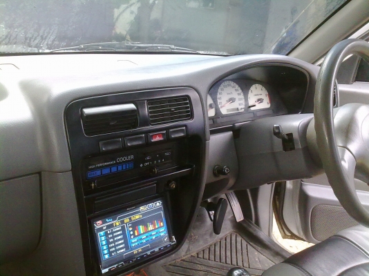 ขายนิสสันฟรอนเทีย