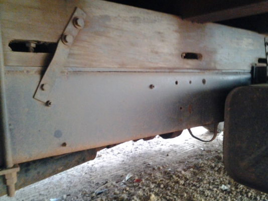 ขาย 6 ล้อ isuzu ิks วางเครื่อง 115 4bd1 ฝาดำ แซสซีสวยมาก