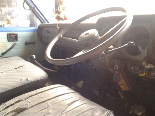 ขาย 6 ล้อ isuzu ิks วางเครื่อง 115 4bd1 ฝาดำ แซสซีสวยมาก