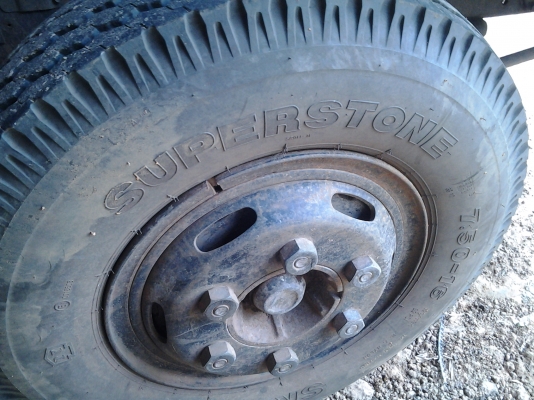 ขาย 6 ล้อ isuzu ิks วางเครื่อง 115 4bd1 ฝาดำ แซสซีสวยมาก