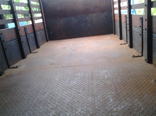 ขาย 6 ล้อ isuzu ิks วางเครื่อง 115 4bd1 ฝาดำ แซสซีสวยมาก