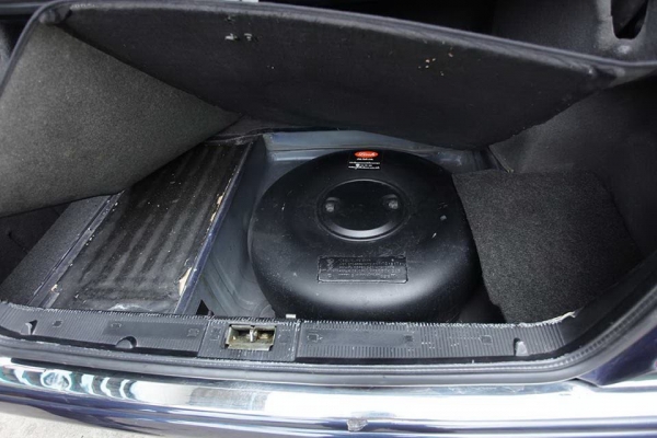 ขายbenz e230 ตากลม พร้อมใช้ ต่อรองได้