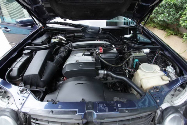 ขายbenz e230 ตากลม พร้อมใช้ ต่อรองได้