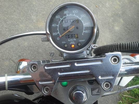 HONDA STEED 400 cc เอกสารอินวอยแท้ รถอยู่ บางบัวทอง นนทบุรี