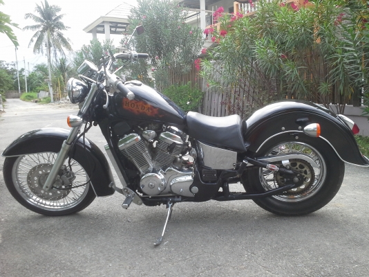 HONDA STEED 400 cc เอกสารอินวอยแท้ รถอยู่ บางบัวทอง นนทบุรี