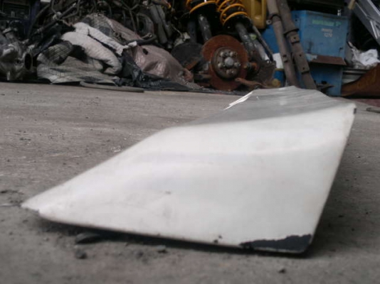 ---- ขาย ---- สปอยเลอร์ ฝาท้าย (เป็นยาง)