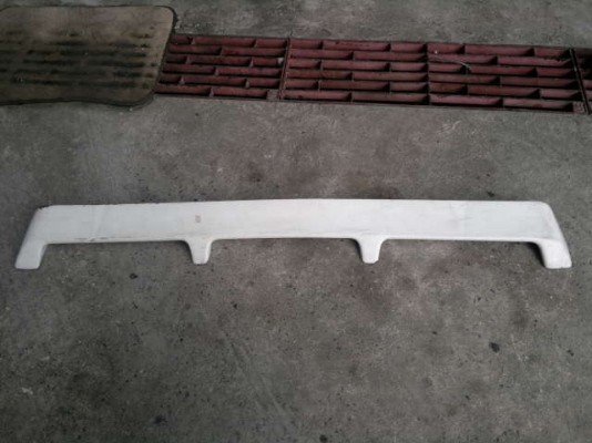 ---- ขาย ---- สปอยเลอร์ ฝาท้าย (เป็นยาง)