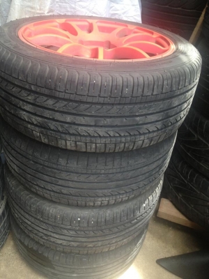 ขายล้อAdvan RZ ขอบ16กว้าง7พร้อมยางปี12 1ชุดถูกๆ 9000-