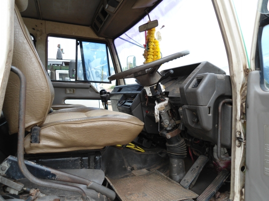 ขายด่วนไอ้หลงโบแท้ไม่มีลูกผสมซีเรี่ยนสูง MITSUBISHI FN527MTF6700 สองเพลาดั้มสภาพพร้อมใช้สุดๆ จัดไฟแนนทได้ไม่ต่ำกว่า8ถึง9แสนบาทรีบโทร 0843923995 0811838154