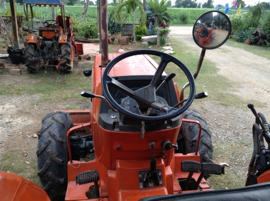 ขายด่วนครับ Kubota L1-455 4WD