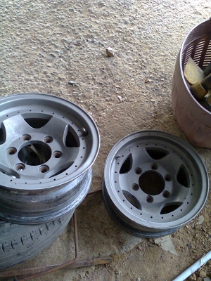 ขายล้อกล้วย ขายล้อเหล็ก ไทรตัน กับบิ๊กเอ็ม