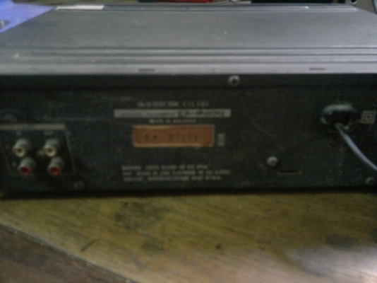 ขายอิควอไรเซอร์AKAI ระบบกดไฟสเปคตรัม