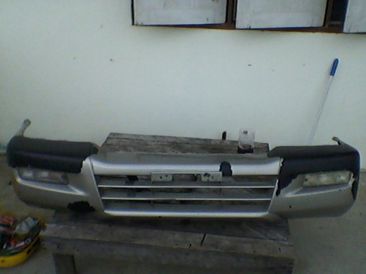 ขายกันชนหน้า Strada ตัวปี 2004 + อะไหล่นิดหน่อย