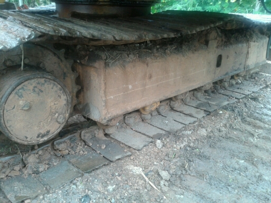 KOMATSU PC 100 - 3 KOMATSU PC 100 - 3