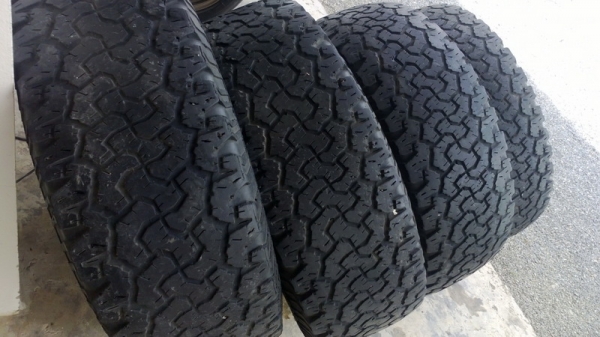 ยาง  BF all 265-70-16 ปี09