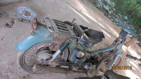 ด่วนๆครับชี50มาใหม่4คันคันล่ะ6000บาทราคานี้ไม่ลดนะครับขายตามสภาพรถเครื่องไม่ติดเล่มไม่มีครับสนใจติดต่อมาเลยครับ0801696651รถยุอำนาจเจริญครับส่งได้ทั่วไทยครับ+ค่าส่ง1000บาท...เอาก่อนเลือกก่อนเลยครับ